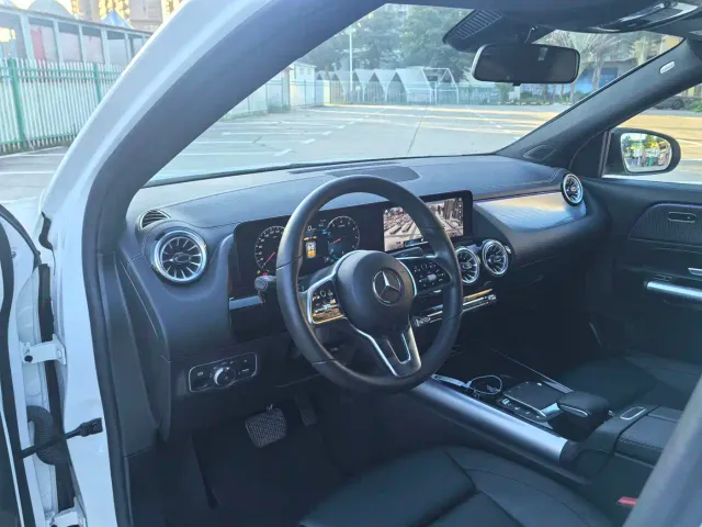 Mercedes-Benz GLA-Class — Фото автомобиля 13