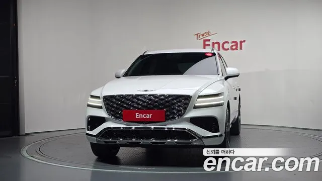 Genesis GV80 — Фото автомобиля 3