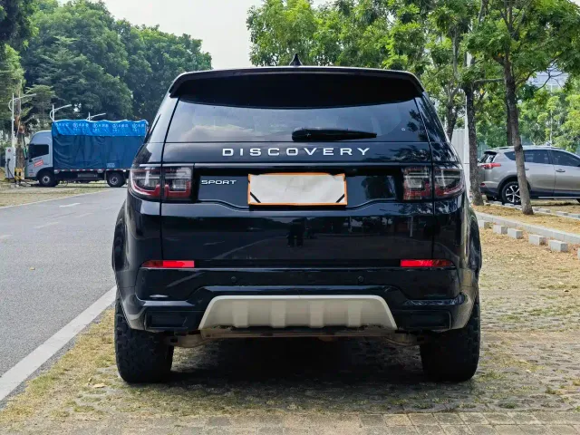 Land Rover Discovery Sport — Фото автомобиля 5