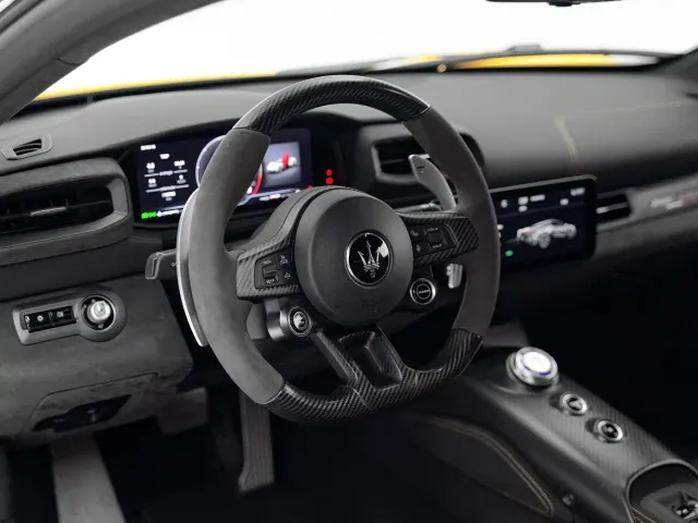 Maserati MC20 — Фото автомобиля 17