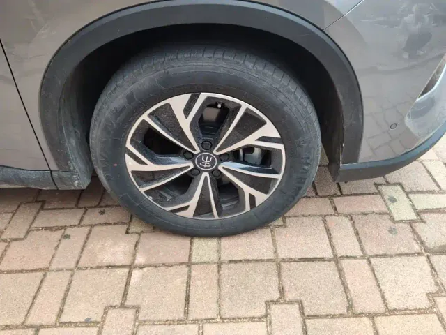 BYD Song Pro — Фото автомобиля 25