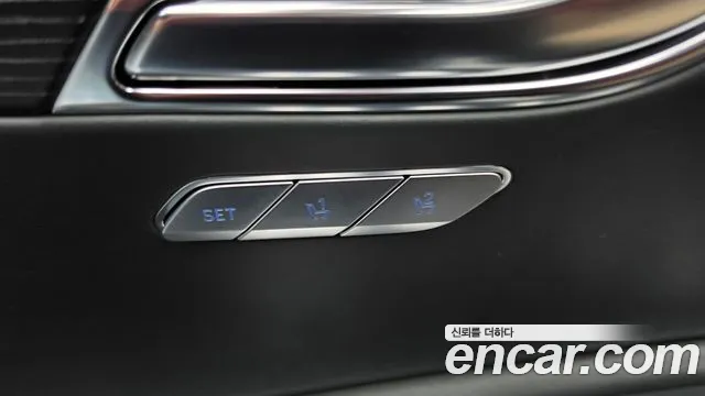 Genesis GV80 — Фото автомобиля 17
