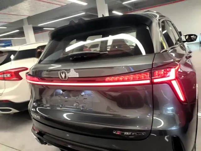 Changan CS75 Plus — Фото автомобиля 5