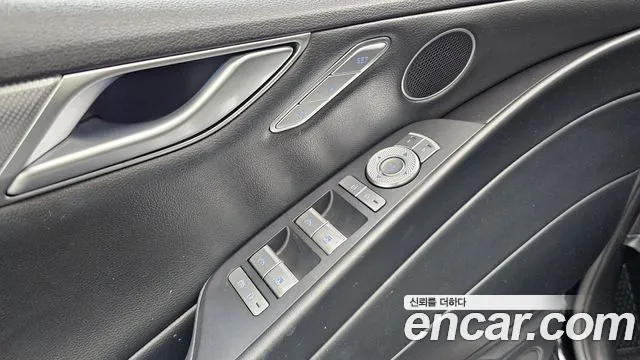 Genesis G80 RG3 — Фото автомобиля 17