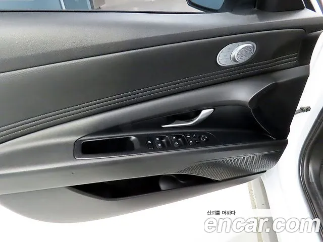 Hyundai Avante CN7 — Фото автомобиля 13