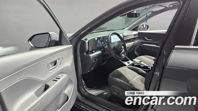 Hyundai Kona SX2 — Фото автомобиля 10