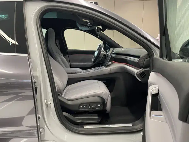 Nio EC6 — Фото автомобиля 18
