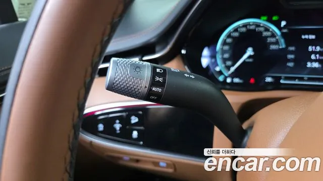 Genesis GV70 2.5T Бензин AWD — Фото автомобиля 24