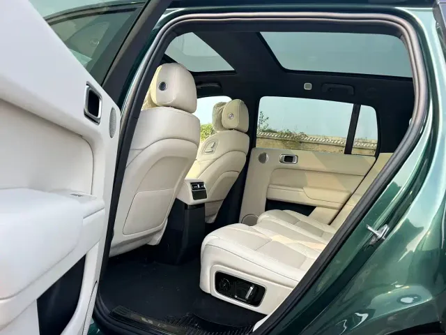 Li Auto L7 — Фото автомобиля 6