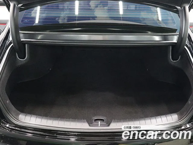 Hyundai Grandeur GN7 — Фото автомобиля 5
