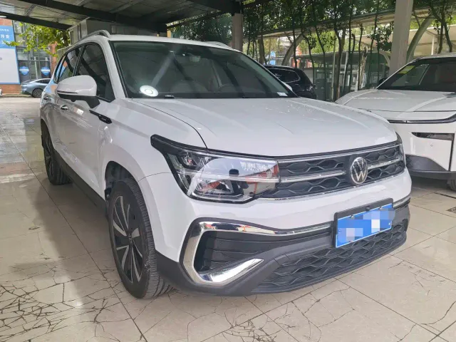Volkswagen Tharu — Фото автомобиля 3