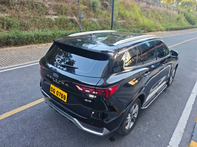 Ford Lingrui — Фото автомобиля 30