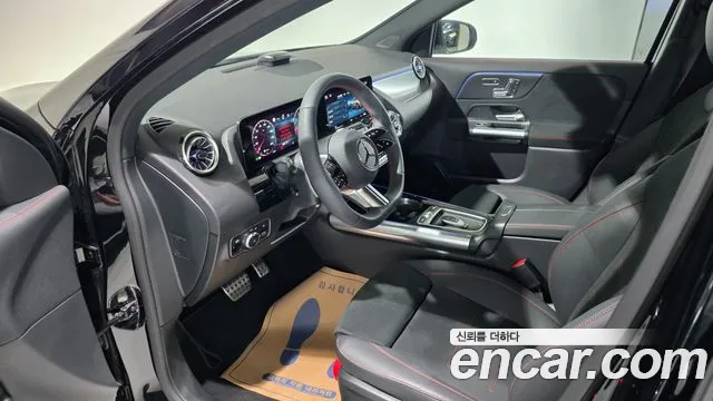 Mercedes-Benz GLA-Class H247 — Фото автомобиля 18