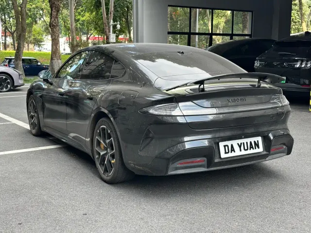 Xiaomi SU7 — Фото автомобиля 9
