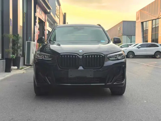 BMW X3 — Фото автомобиля 2