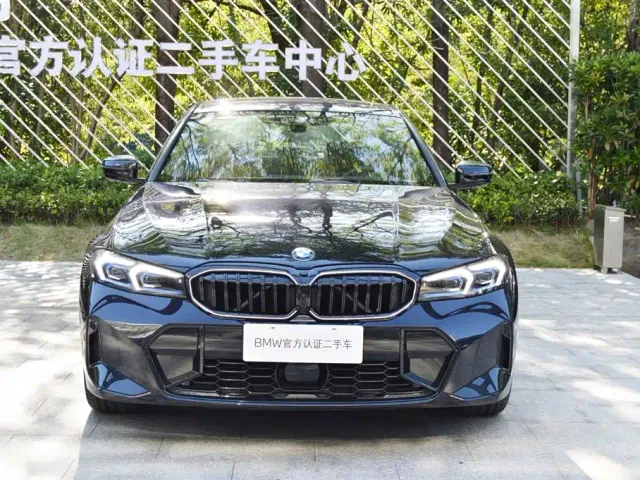BMW 3 Series — Фото автомобиля 2