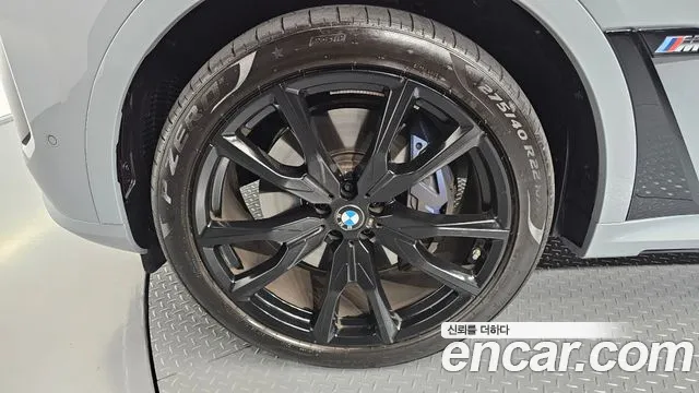 BMW X7 — Фото автомобиля 5