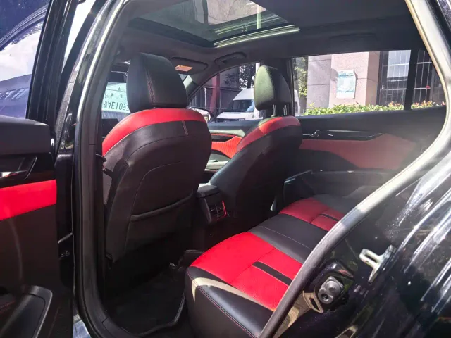 Dongfeng Yixuan GS — Фото автомобиля 17