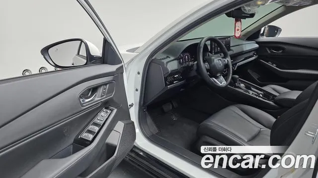 Honda Accord Generation 11 — Фото автомобиля 10