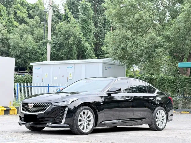 Фотография автомобиля — Cadillac CT5