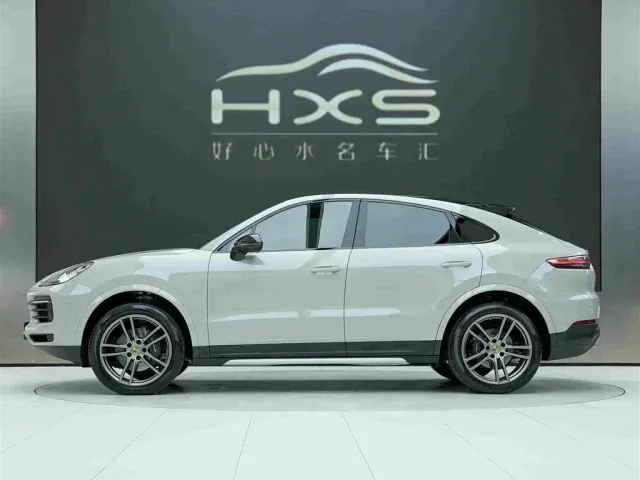 Porsche Cayenne — Фото автомобиля 3
