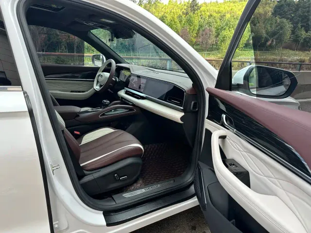 Geely Xingyue L — Фото автомобиля 9