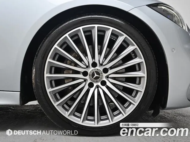 Mercedes-Benz C-Class — Фото автомобиля 5