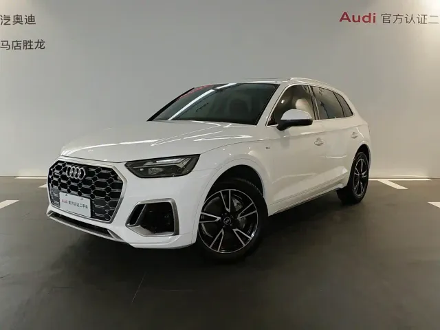 Фотография автомобиля — Audi Q5L