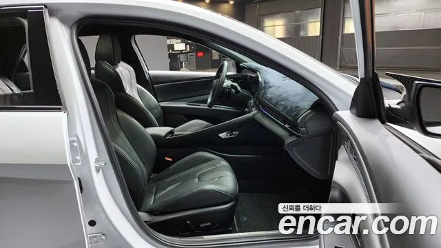 Hyundai AVANTE — Фото автомобиля 10