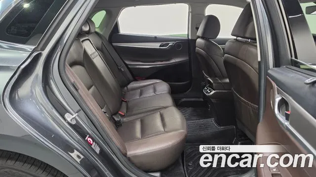 Hyundai Grandeur Новый Grandeur IG — Фото автомобиля 11