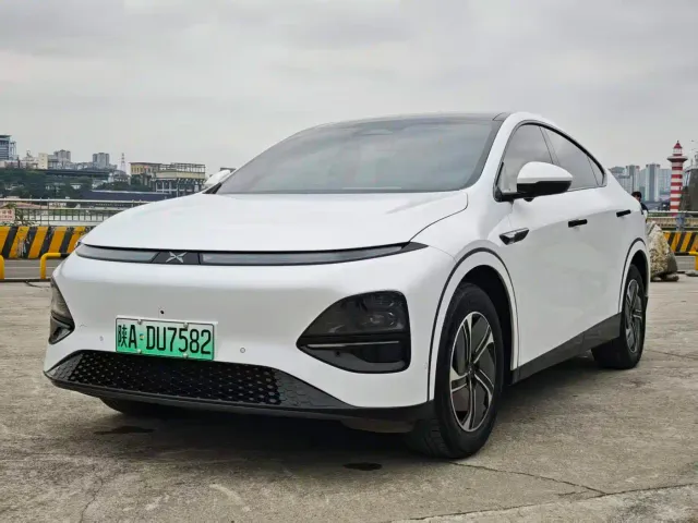Фотография автомобиля — Xpeng G6