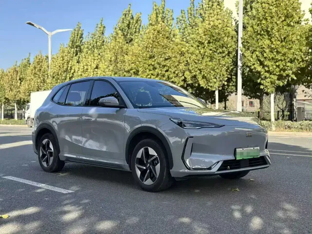 Geely Galaxy E5 — Фото автомобиля 3