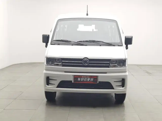 Dongfeng Xiaokang C36 — Фото автомобиля 3