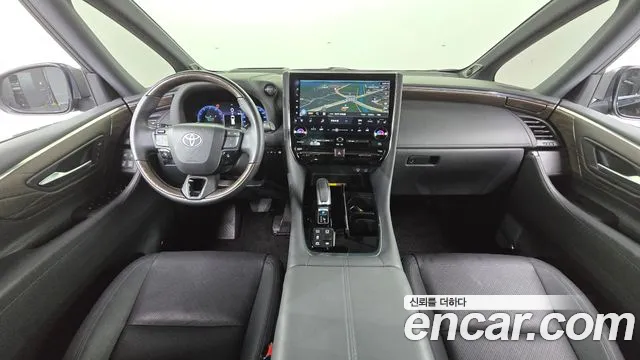Toyota Alphard — Фото автомобиля 5