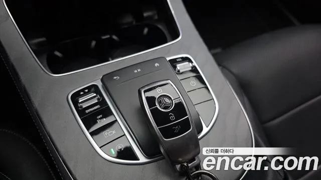 Mercedes-Benz E-Class E-класс W213 E350 4MATIC Exclusive — Фото автомобиля 14