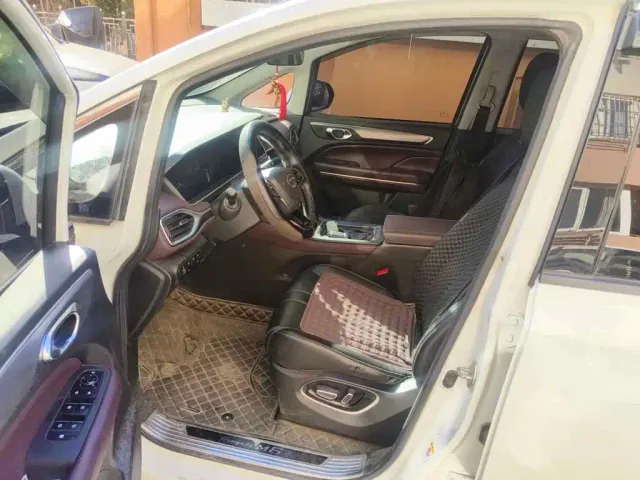 GAC Trumpchi M6 — Фото автомобиля 8