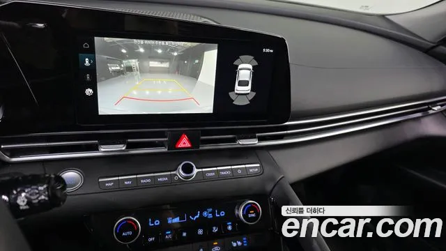 Hyundai AVANTE Новый Avante (CN7) — Фото автомобиля 17