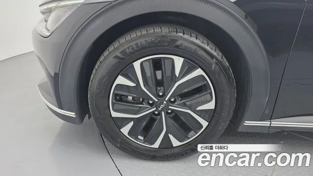 Kia EV6 — Фото автомобиля 5