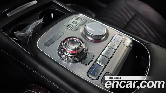 Genesis G90 Бензин 3.5 турбо AWD — Фото автомобиля 9
