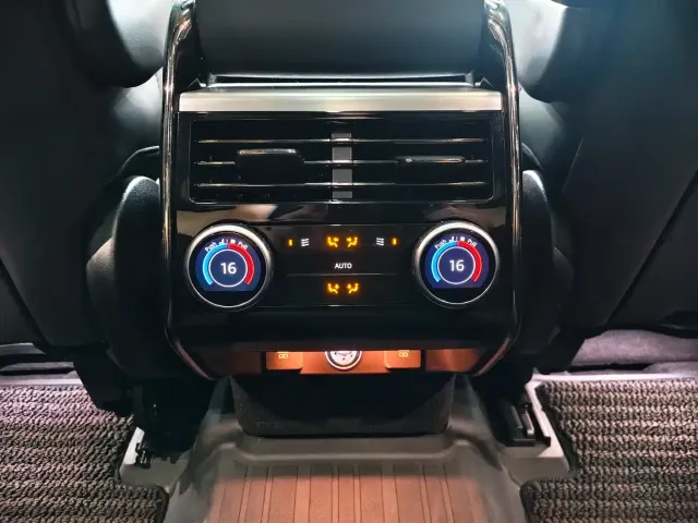 Land Rover Range Rover Sport — Фото автомобиля 14