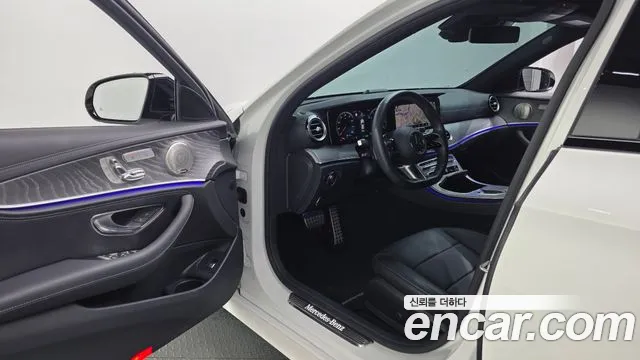 Mercedes-Benz E-Class W213 — Фото автомобиля 10