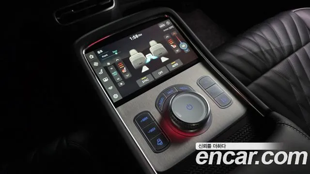 Genesis G90 Бензин 3.5 турбо AWD — Фото автомобиля 9