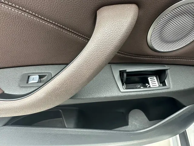 BMW X1 — Фото автомобиля 19