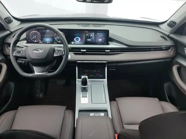 Chery Tiggo 7 — Фото автомобиля 12