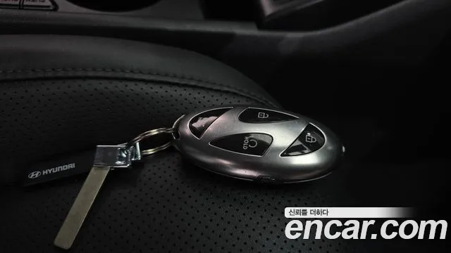 Hyundai Kona Kona (SX2) Бензин 1.6 турбо 2WD — Фото автомобиля 17