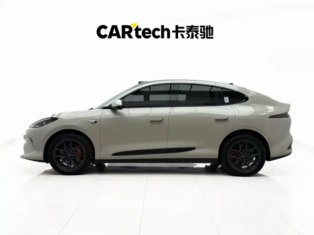 IM Motors LS6 — Фото автомобиля 3