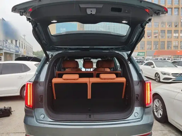 Jetour X70L — Фото автомобиля 18
