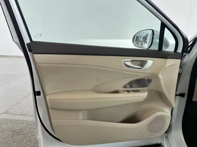 Shangjie SUV — Фото автомобиля 19