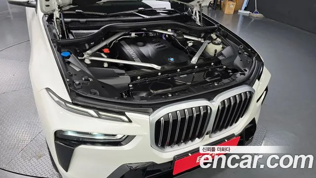 BMW X7 — Фото автомобиля 6