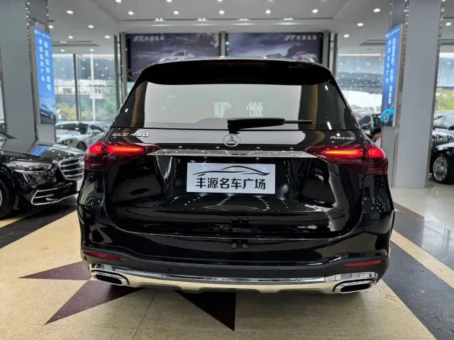 Mercedes-Benz GLE-Class — Фото автомобиля 29